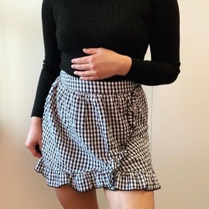 Scallops checkered skirt